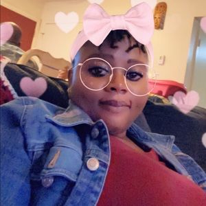 Meet your Posher, Sally